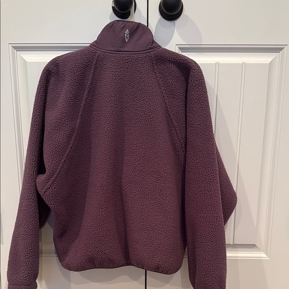 NWOT Free People Movement Hit the Slopes Plum Fleece Jacket - Picture 4 of 6